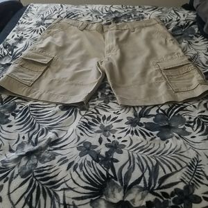Levi Strauss two hours brand tan cargo long shorts